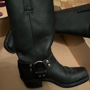 Frye 12R harness boot womens size 6
